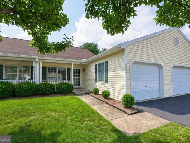 Condo for sale in York