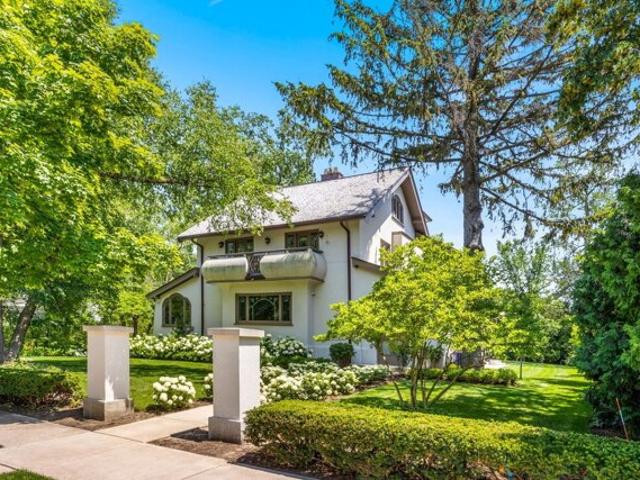 House for sale in Kenilworth