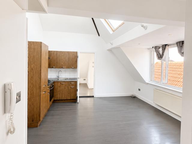 House for rent in London Borough of Barnet, Greater London