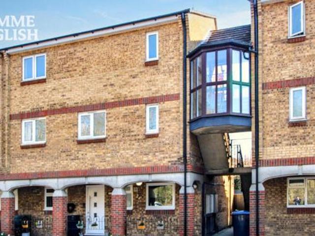 House for sale in Langdon Hills, Essex