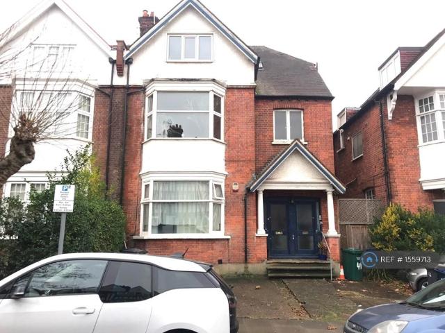 Apartment for rent in Golders Green, Isle Of Man