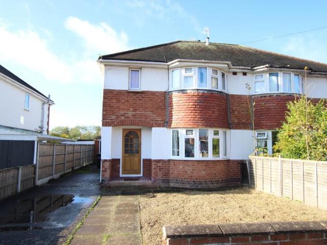 House for rent in Dines Green, Worcester