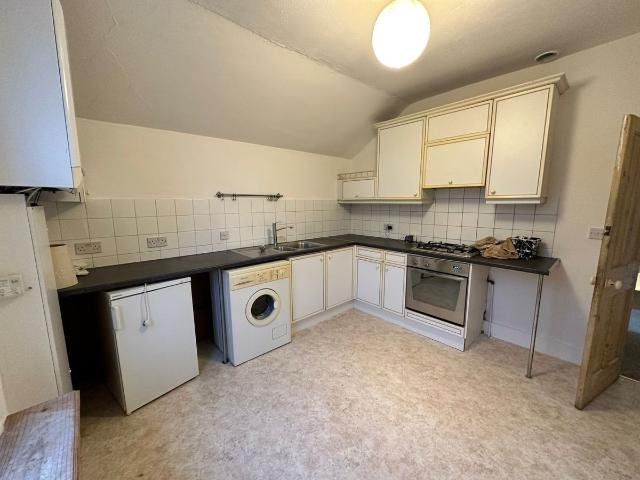 House for rent in Lower Halliford, Surrey