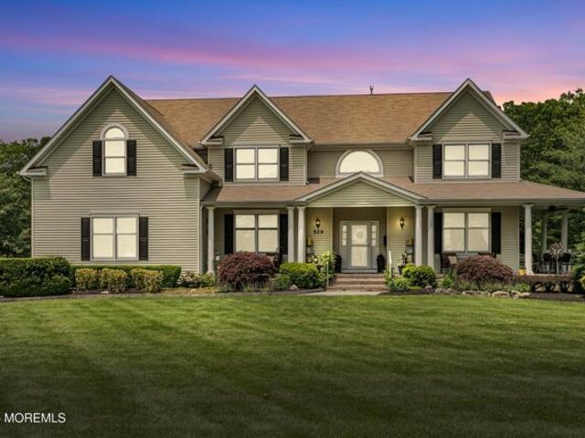 House for sale in Toms River