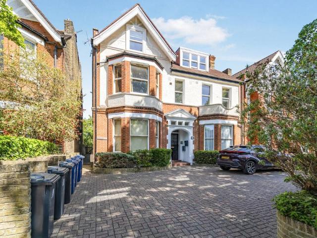 Apartment for rent in London Borough of Ealing, Greater London