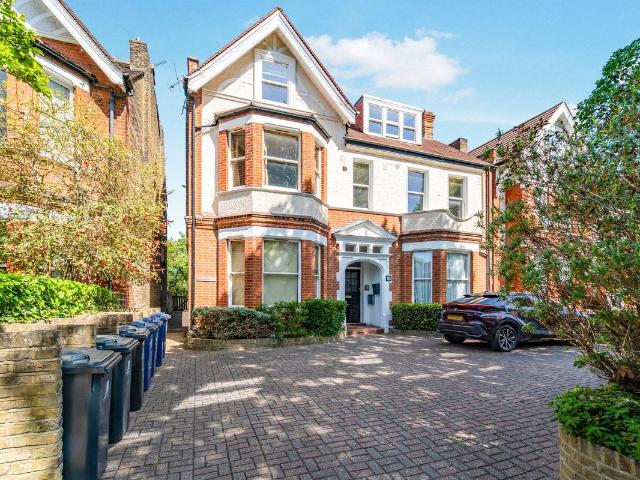 Apartment for rent in London Borough of Ealing, Greater London