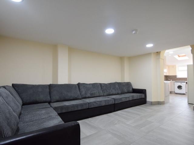 House for rent in Falcon Lodge, Wales