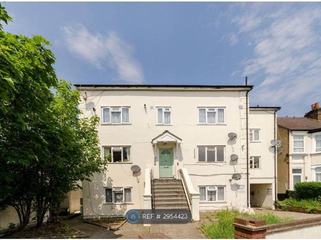 Apartment for rent in London Borough of Croydon, Thornton Heath