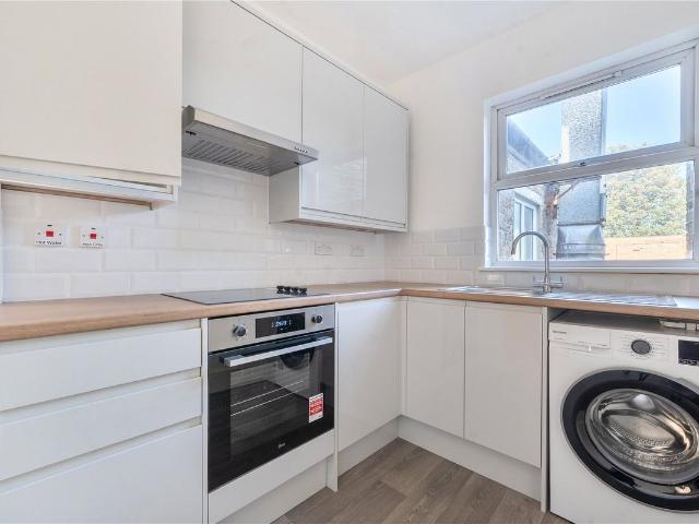 Apartment for rent in London Borough of Croydon, Greater London