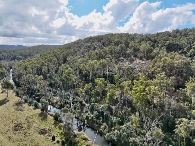 Cottage for sale in Reedy Marsh, Tasmania