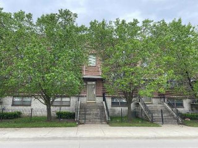 Condo for sale in Detroit