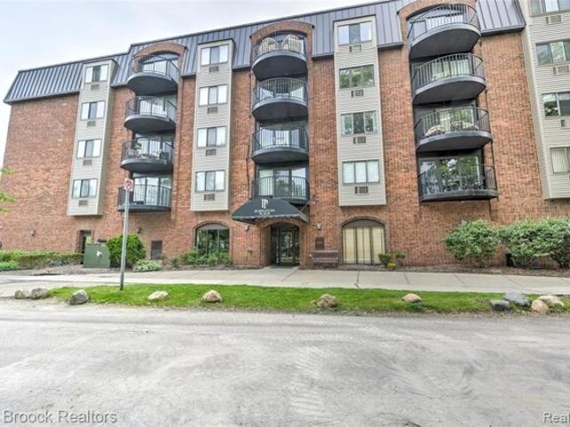 Condo for sale in Birmingham