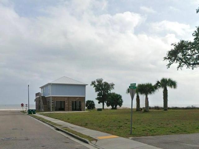 Land for sale in Gulfport, Mississippi