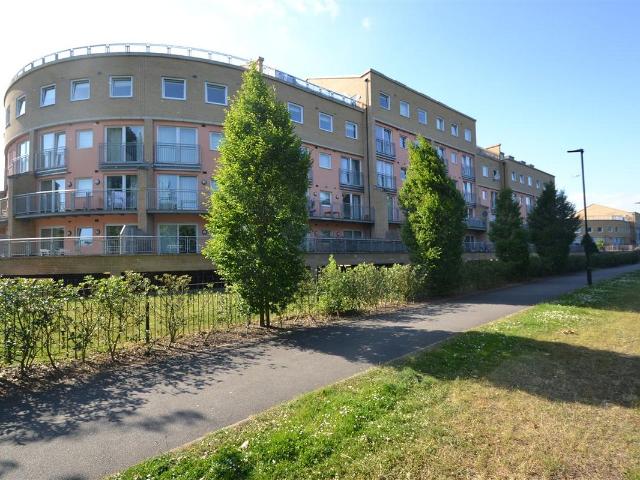 Apartment for rent in London Borough of Hounslow, Greater London