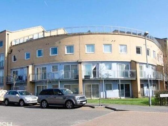 House for sale in London Borough of Hounslow, Feltham