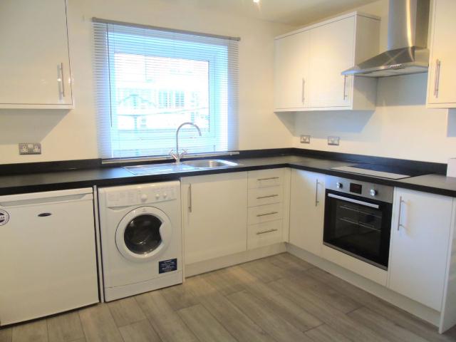 Apartment for rent in Sleepers' Hill, Hampshire