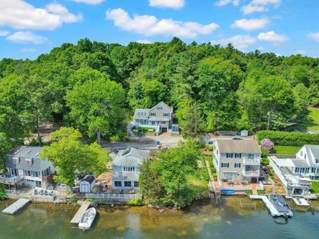 House for sale in Wrentham, Massachusetts