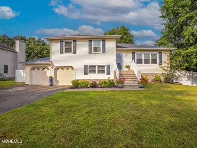 House for sale in Monmouth, New Jersey