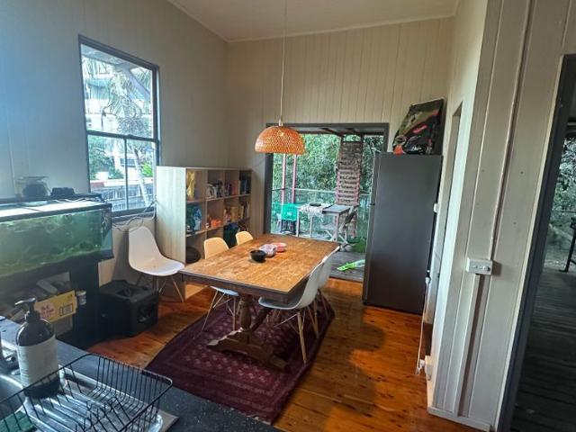 Room for rent in Buranda, Greater Brisbane