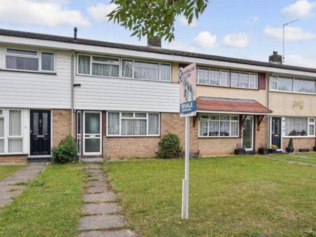 House for sale in Lee Chapel, Essex