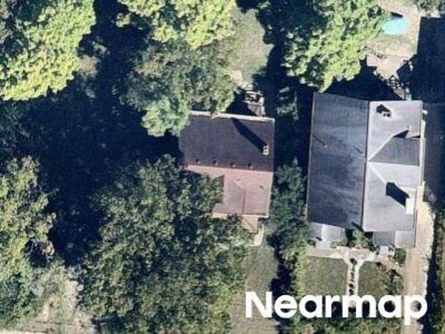 House for sale in Roselawn, Ohio