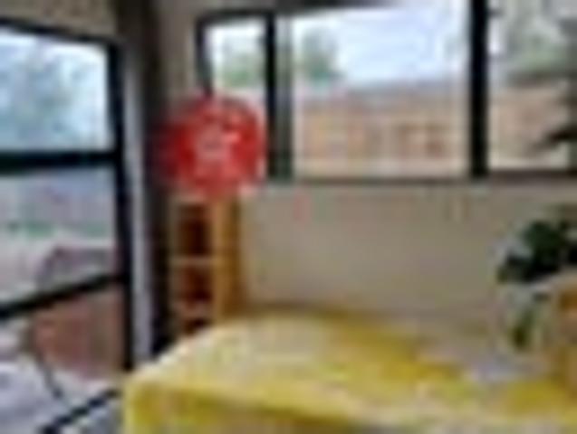 Apartment for rent in Chaslands, Canterbury