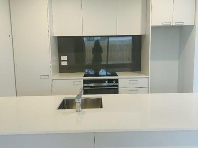 House for rent in Chaslands, Canterbury