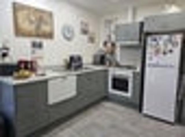 Apartment for rent in Chaslands, Canterbury