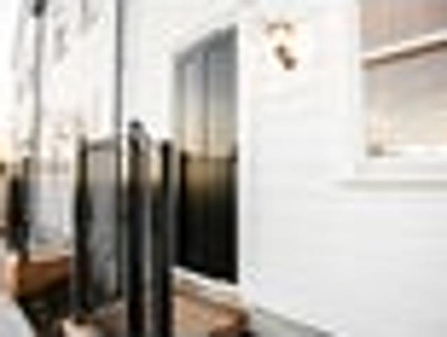Townhouse for rent in Heathcote, Canterbury