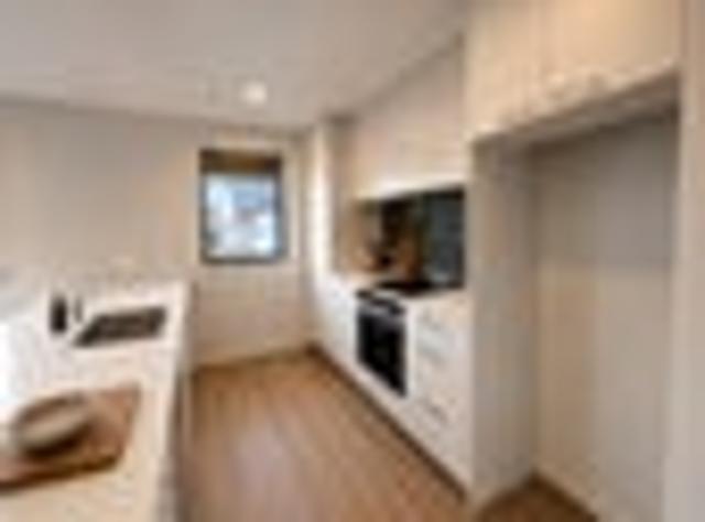 Apartment for rent in Chaslands, Canterbury