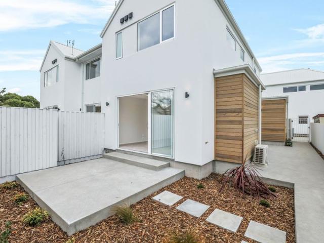 House for rent in Chaslands, Canterbury