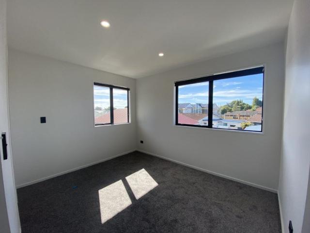 House for rent in Chaslands, Canterbury