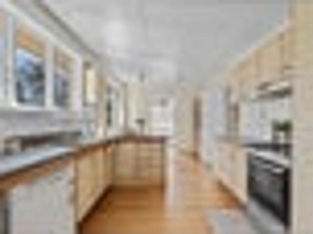 House for rent in Chaslands, Canterbury