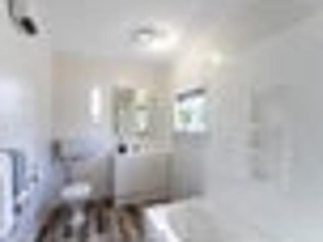 House for rent in Chaslands, Canterbury