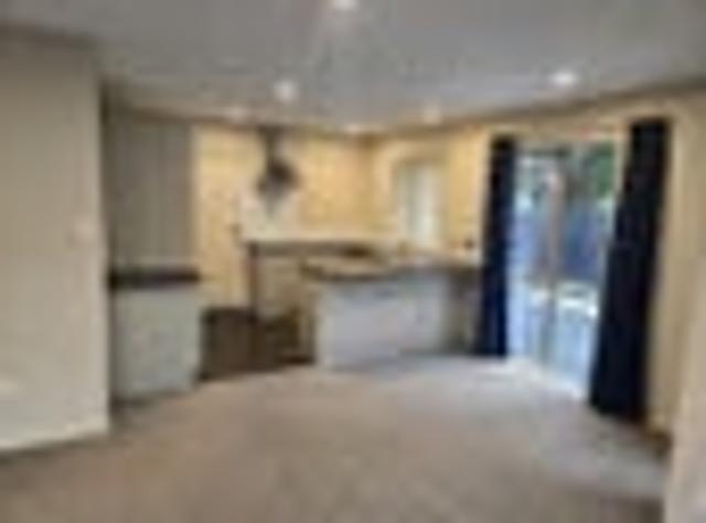 House for rent in Chaslands, Canterbury
