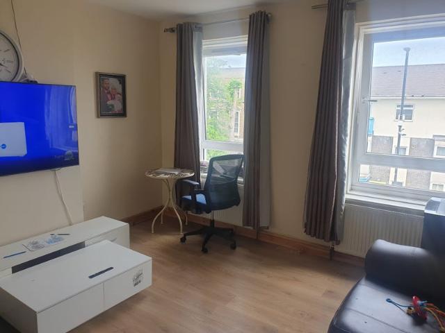 Apartment for rent in Glyndon, Shooters Hill