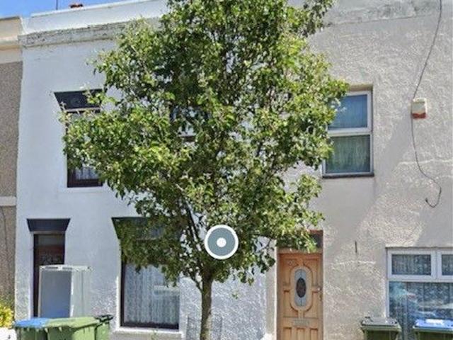 Room for rent in Glyndon, Greater London