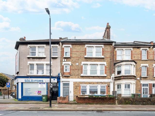 Apartment for rent in East Greenwich, Greater London