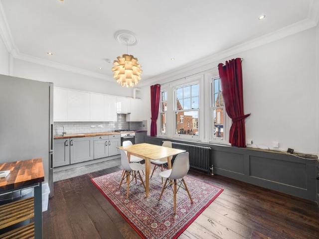 Apartment for rent in East Greenwich, Greater London