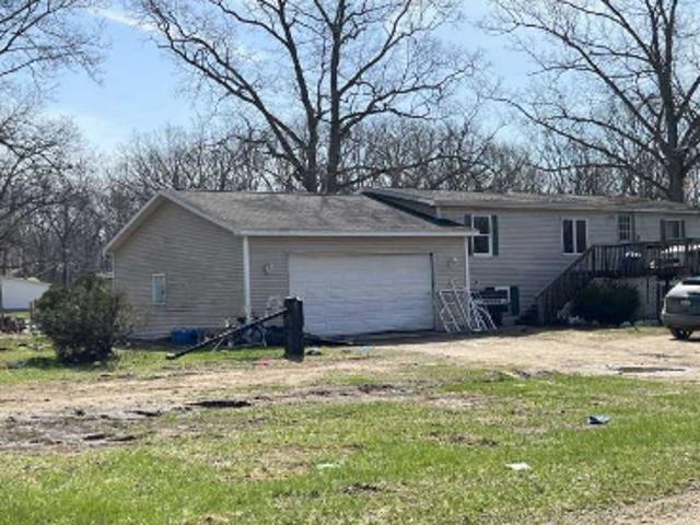 House for sale in Pullman, Lee Township