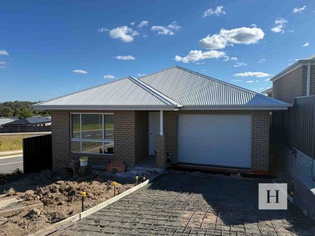 House for rent in Woongarrah, New South Wales