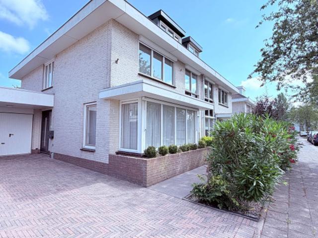 Woning te huur in Westwijk, Amstelveen