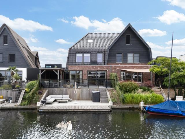Woning te huur in Blaricum, Noord Holland
