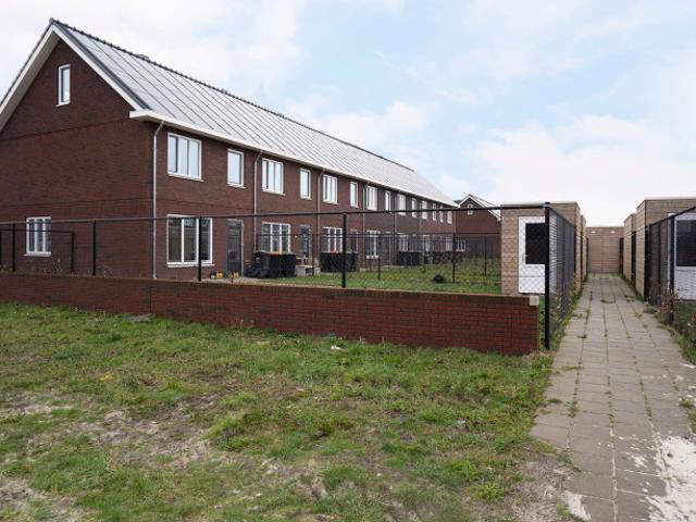 Woning te huur in Delftlanden, Emmen