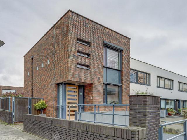Woning te huur in Genoenhuis, Geldrop