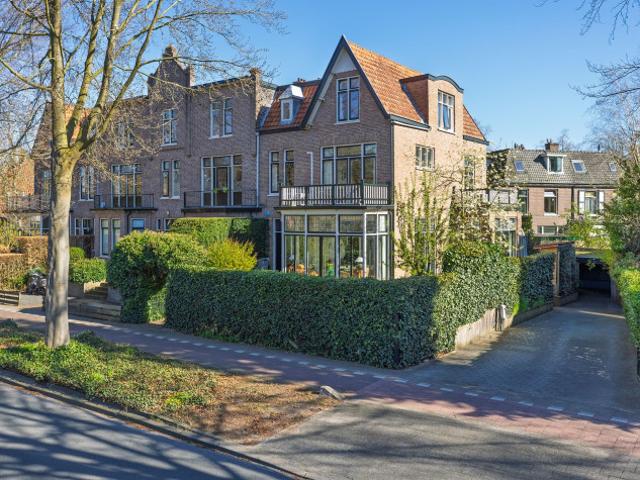 Woning te huur in Bussum, Noord Holland