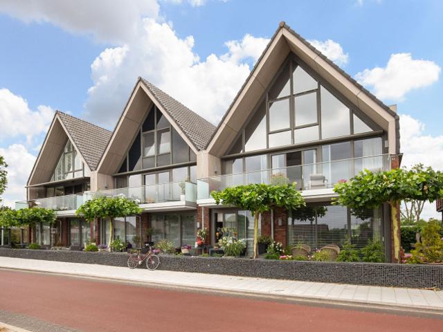 Appartement te huur in Rijsenhout, Noord Holland