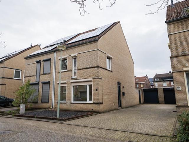 Woning te huur in Hoensbroek, Limburg