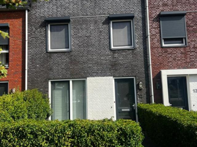 Woning te huur in Poortwijk, Oud-beijerland
