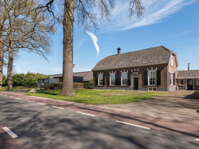 Woning te huur in Laren, Noord Holland